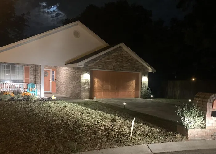 D'S Florida-Alabama Vacation Home Sleeps 14 Guests
