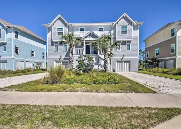 New Listing, Luxury 4Bd Steps To Beach Club